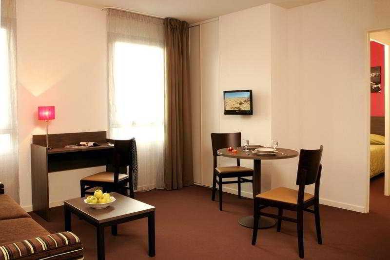 Aparthotel Adagio Access Marseille Saint Charles Quarto foto